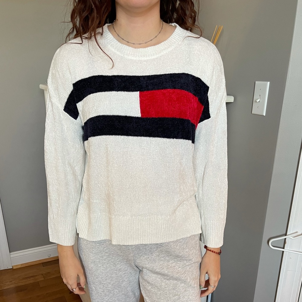 Tommy Hilfiger sweater
